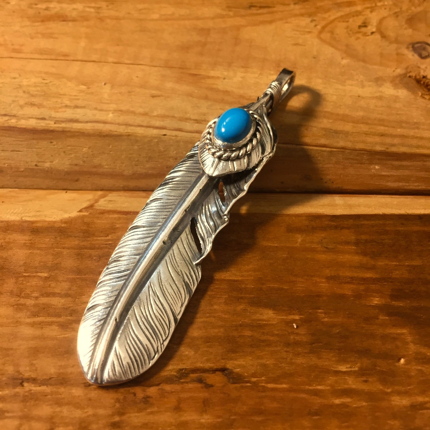 Native American Jewelry Left Feather Leaf Retro 925 Silver Goro Takahashi Pendant with Blue Turquoise