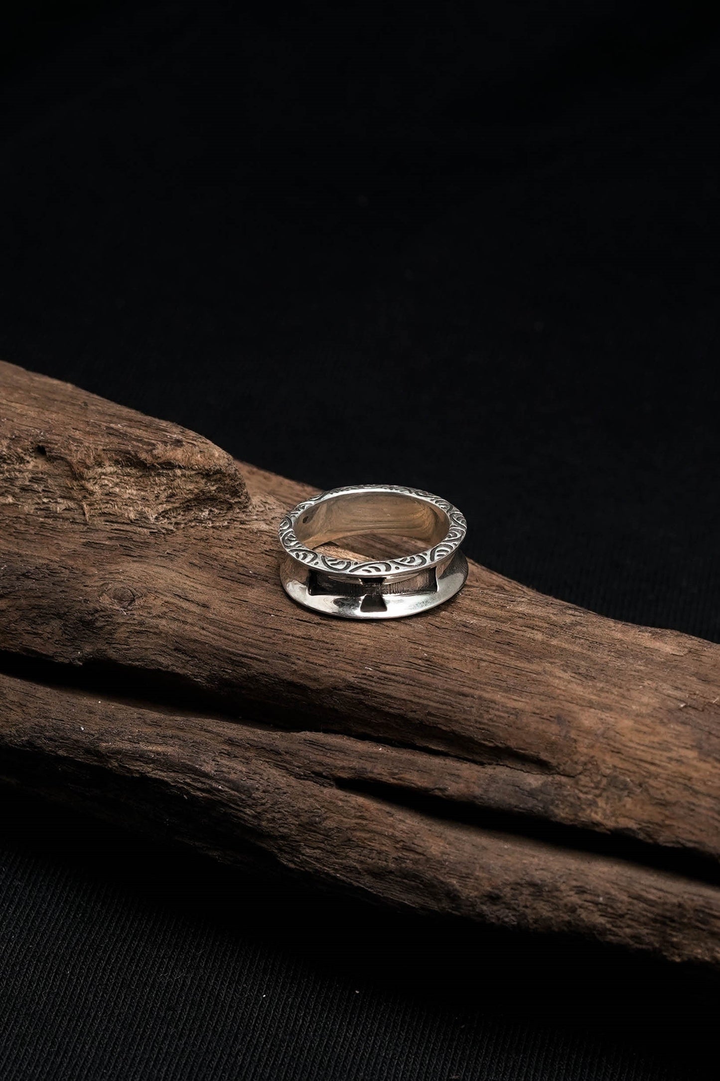 Small Cross 925 Sterling Silver Retro Ring