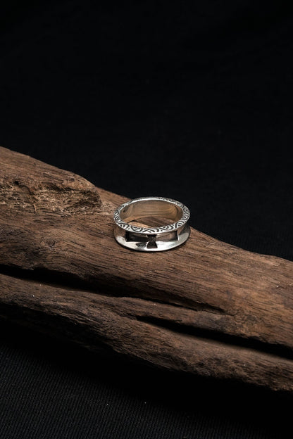 Small Cross 925 Sterling Silver Retro Ring