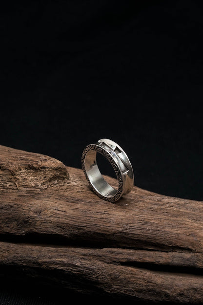Small Cross 925 Sterling Silver Retro Ring