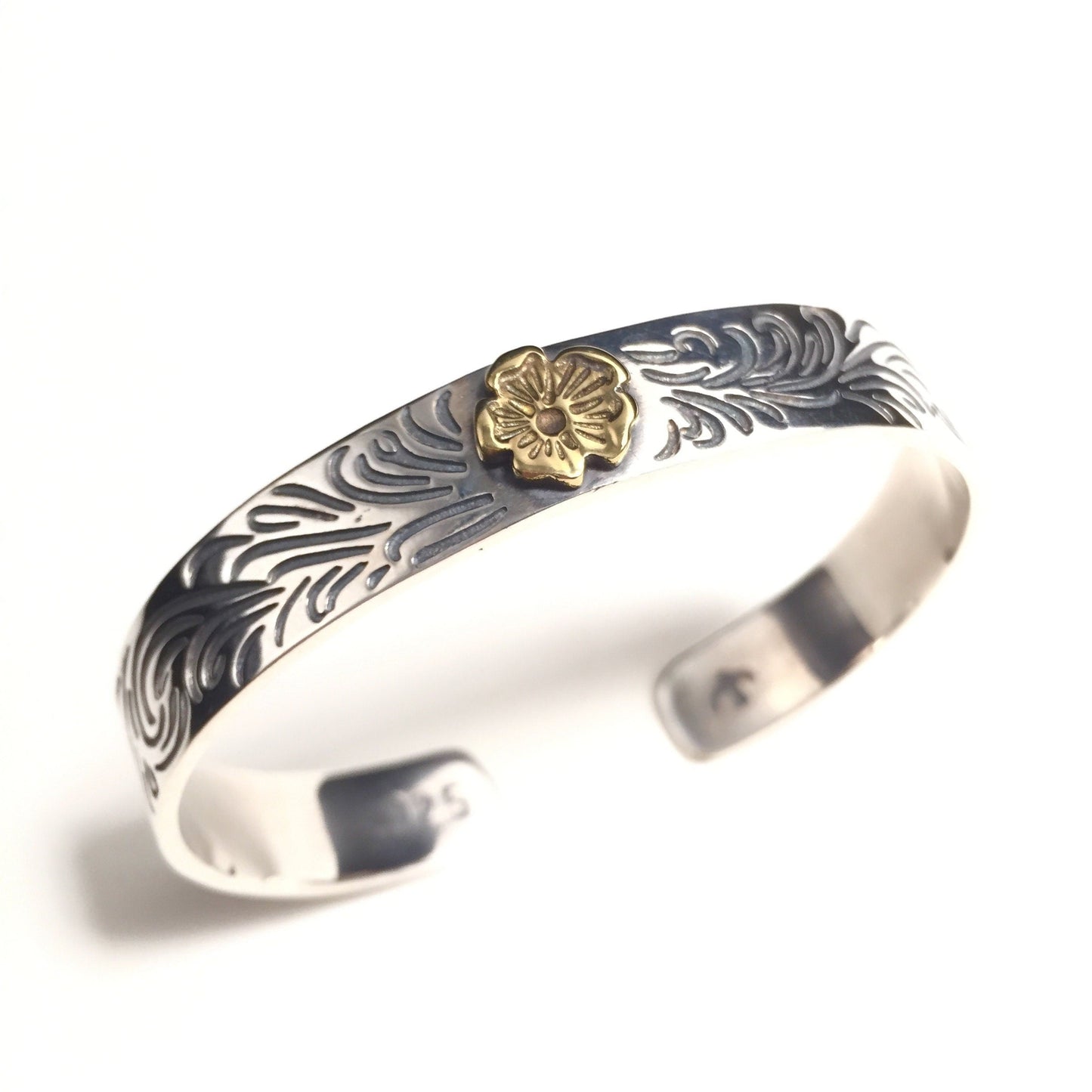 Japan Takahashi Goro Flower Retro Silver Bangle Bracelet Diameter 48x65mm Width 12mm Hip Hop Style Sterling 925 Silver Fashion Bangle